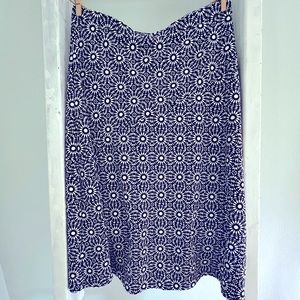 Liz Claiborne Skirt. Size Small.